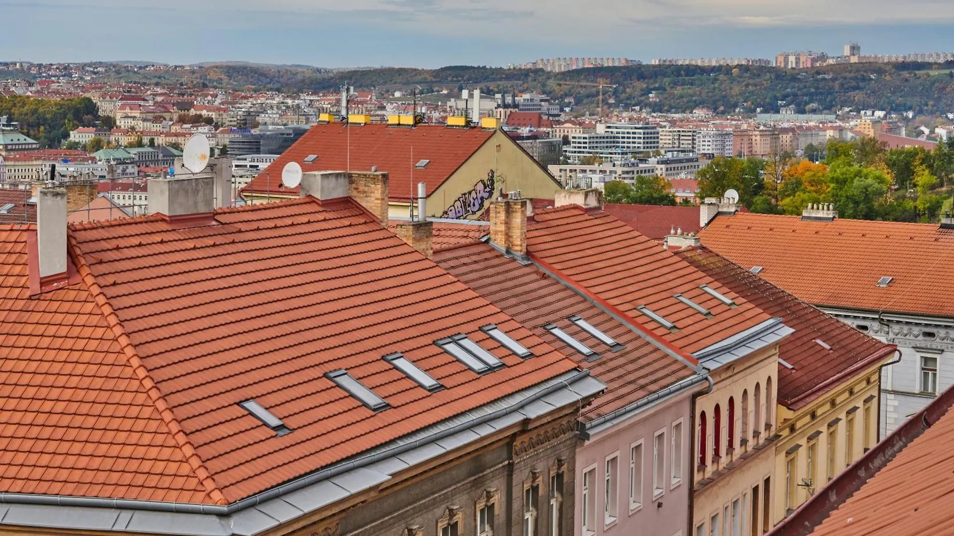 Stylish Apartment In Heart Of Zizkov Near Iconic Sites Prague