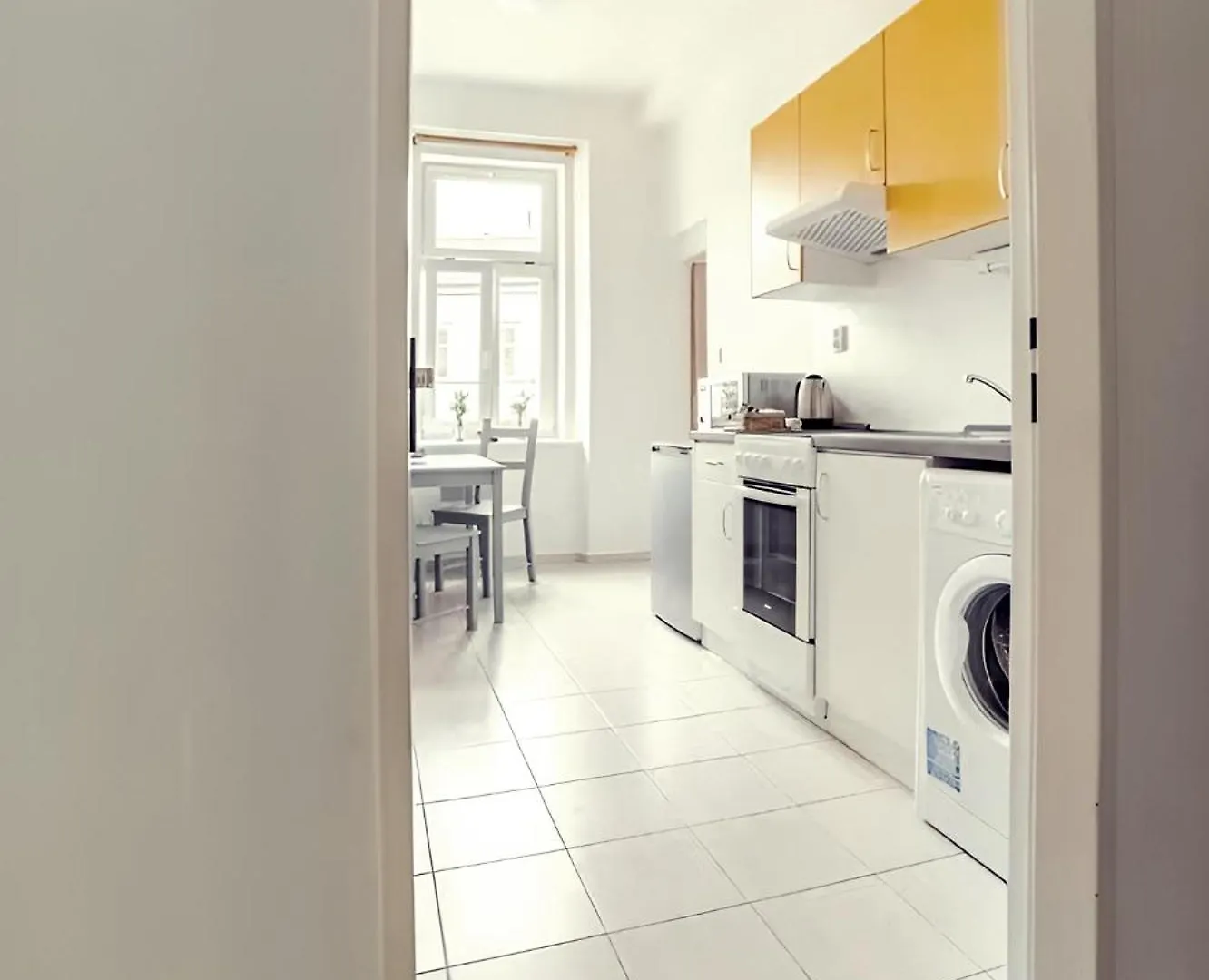Stylish Apartment In Heart Of Zizkov Near Iconic Sites Prague
